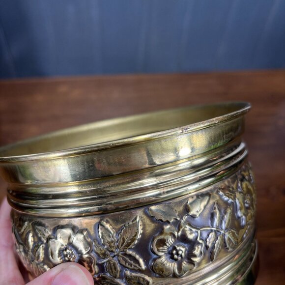 Vintage Embossed Brass Planter with Floral Design Rustic Patina Jardiniere - Picture 9 of 12